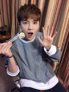 吃瓜娱乐酱90岁,吃瓜娱乐酱的人生精彩回顾